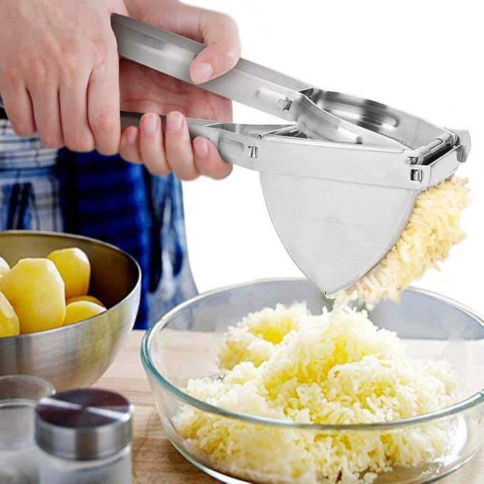 Potato Ricer, Stainless Steel Fruit Masher Heavy Duty Commercial Potato Press Mincer Food Chopper Kitchen Crusher for Mashed Potatoes Fruits Vegetables Yams Carrot