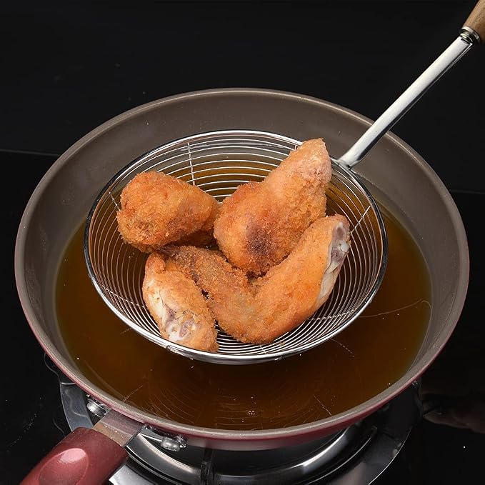 Extra Large Spider Strainer 7.9-Inch, Stainless Steel Skimmer with Wood Handle, Ideal for Frying, Pasta, and Noodles