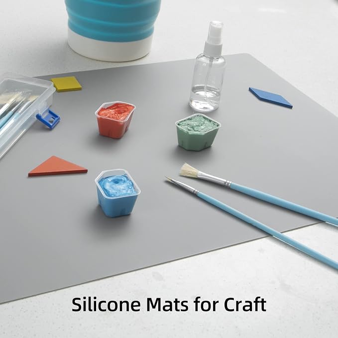 2 Pack Silicone Mats for Kitchen Counter, Treerit 23.62" x 15.75" Thick Large Silicone Mat, Nonskid Heat Resistant Countertop Protector, Easy to Clean, Gray