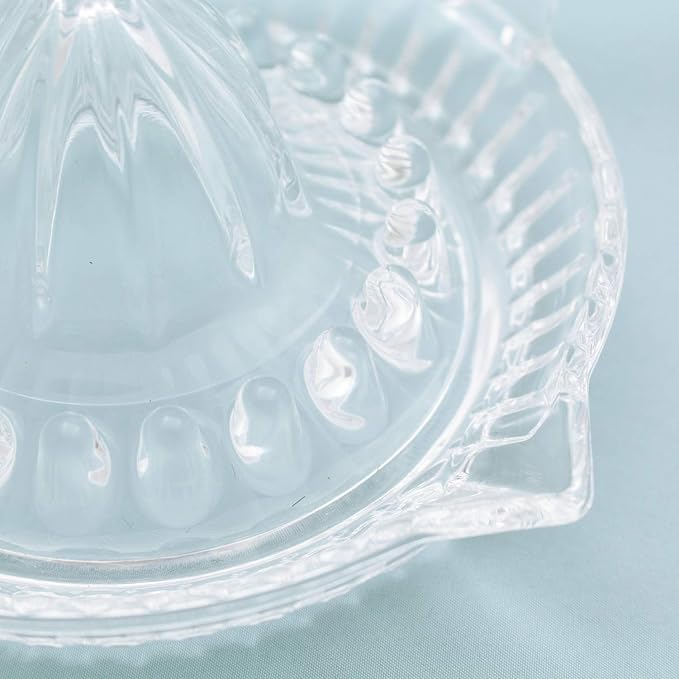 Toyo Sasaki Glass P-SGK-101-N Juicer/Squeezer, Clear, 5.5 x 5.6 x 2.8 inches (13.9 x 14.3 x 7 cm), Round, Lemon Squeezer, Dishwasher Safe, Made in Japan