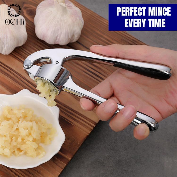 OCHI Premium Garlic Press Set – Rust-Proof Stainless Steel Mincer with Ergonomic Handle, Dishwasher Safe – Includes Silicone Peeler & Cleaning Brush (Silver)