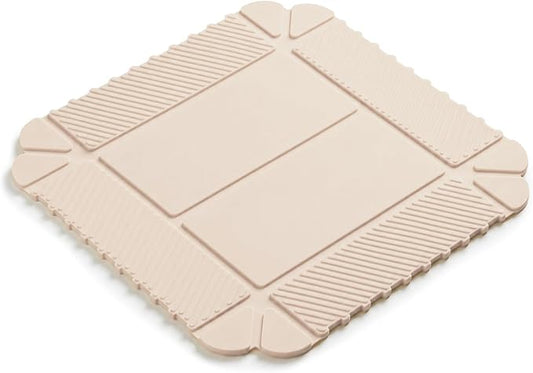 Magnetic Silicone Trivet & Pot Holder, Kitchen Heat Resistant Mat | Trivets for Hot Dishes, Hot Pots & Pans, Non-Slip Hot Pads for Countertops & Dining Table & Oven, Jar Opener & Spoon Rest