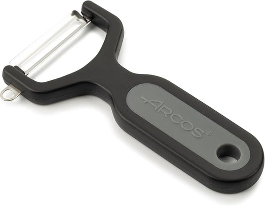ARCOS Professional Peeler for Fruits and Vegetables. 5.5 Inch Stainless Steel Kitchen Tool for Precise Cutting. Chef's Gadget with Ergonomic Polypropylene Handle. Black Color