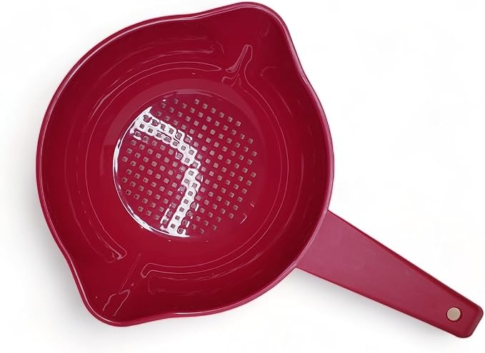 Tupperware 1 Quart Colander Strainer with Handle