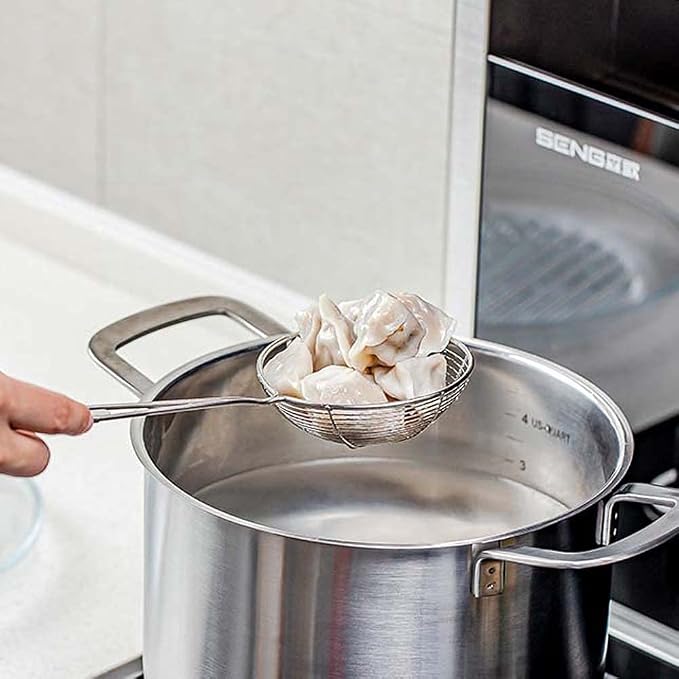2.5 inch Hot Pot Strainer Scoops Stainless Steel Hot Pot Strainer Spoons Mini Mesh Skimmer Spoon Asian Ladle with Handle(M)