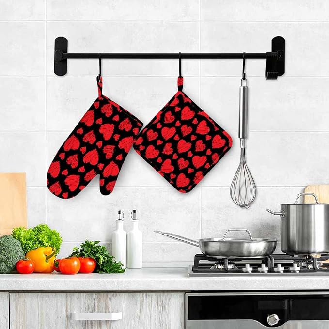 Mxocom Red Hearts Heat-Resistant Oven Mitts and Pot Holder Line Hearts on Black Background Kitchen Non-Slip Cooking Microwave Gloves for Cooking Baking Grilling