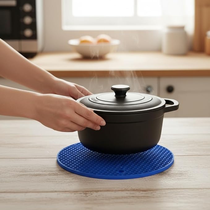 6-Pack Silicone Trivet Mats, Heat Resistant Hot Pads, Dishwasher Safe Kitchen Mats, BPA-Free Pot Holders for Table, Countertop, Stove, Honeycomb Design (Dark Blue, 7“ Round)