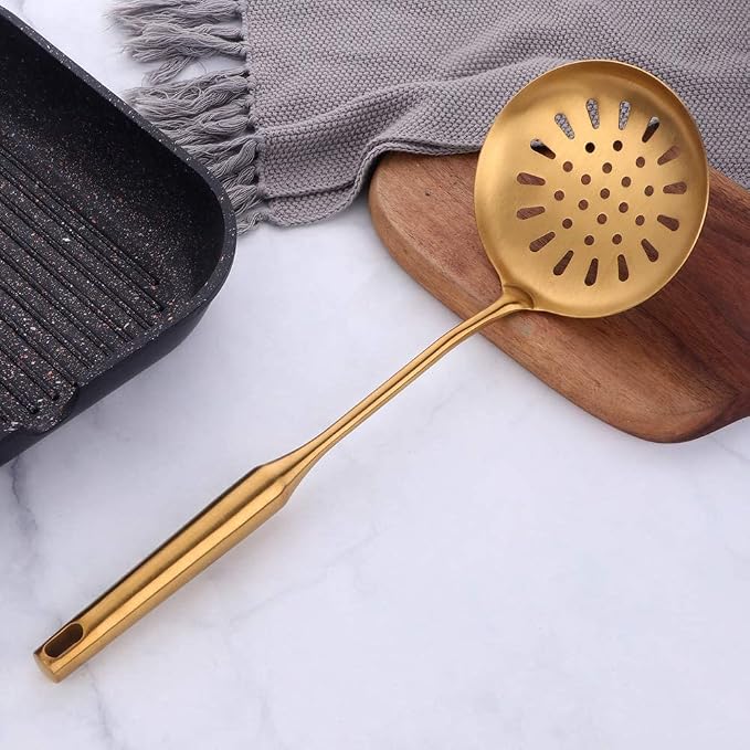 Kitchen Professional Skimmer Spoon, 304 Stainless Steel Slotted Spoon With Extra Large Bowl & Comfortable Grip Handle, Gold Durable Food Grade Strainer Spoon For Draining & Frying (14.5 inch)