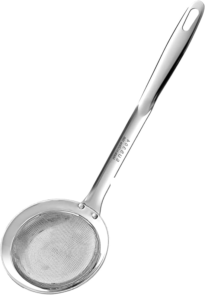Ugotit Fat Skimmer Spoon, 304 Stainless Steel Fine Mesh Strainer, Grease Skimmer & Soup Skimmer for Hot Pot, Removing Grease, Oil Separator Kitchen Strainer Spoon for Soup Broth Asian Cooking