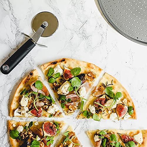 MasterClass MCSGNWPC Pizza Cutter Wheel - Pizza Slicer with Soft Grip Handle, Stainless Steel, 19.5 cm, Black