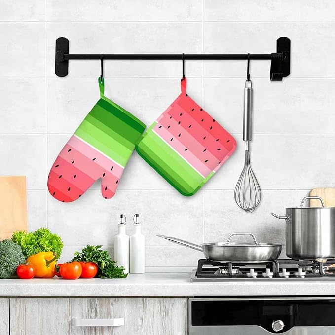 Mxocom Watermelons Oven Mitts and Pot Holders Sets Summer Fruit Watermelon Slice with Black Seeds Red Green Stripes Silicone Heat Resistant Kitchen Oven Gloves Pot Holder for Cooking