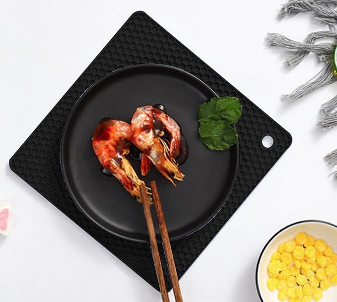 Silicone Non-Slip, Heat Resistant & Water-Trapping Trivet Mats for Hot Pots & Pans & Dishes & Cookware, Multipurpose Kitchen Table Coaster, 7.1 Inch, 2 Pcs, Black
