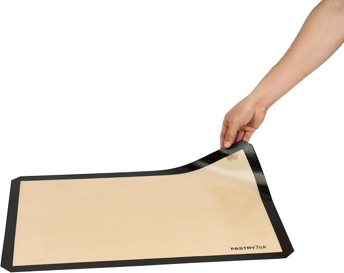 Restaurantware Non-Stick Baking Mat - 1 Full-Size 15.7 x 23.6 Inch Silicone Heat-Resistant Oven-Safe Mat - Reusable Rectangular Black Mat for Bakery and Catering