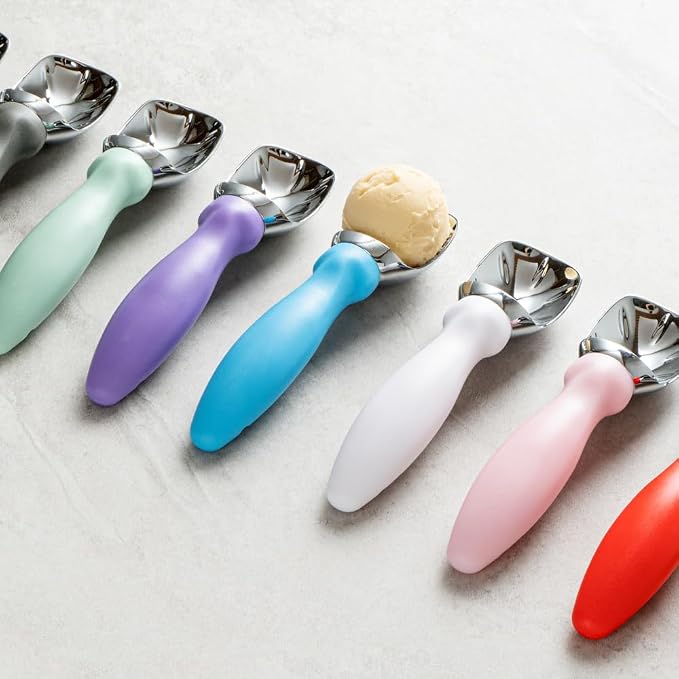 Restaurantware Comfy Grip 7.9 x 2 Inch Kitchen Ice Cream Scoop 1 Heavy-Duty Ice Cream Disher - Ergonomic PP Handle Dishwashable Blue Metal Ice Cream Spade With Lid Opener Notch Multi-Use