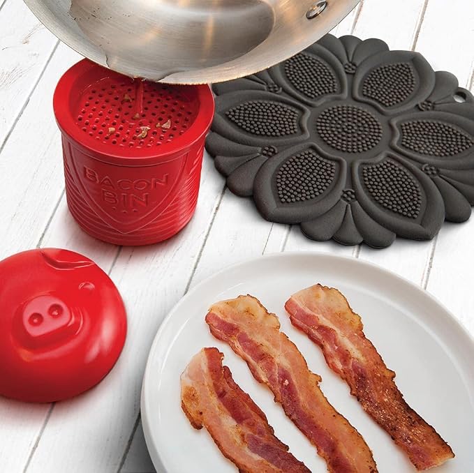 Talisman Designs No-Slip Grip Silicone Hot Pad & Trivet, Surface Protection from Hot Dishes, Up to 500-Degree Heat Resistance, Multipurpose Kitchen Supplies, Black (Set of 1)