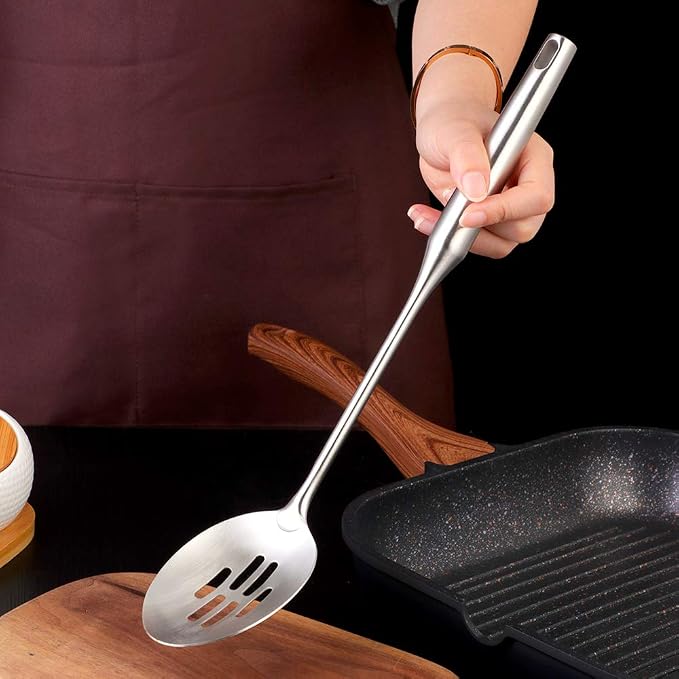 BuyGo Slotted Basting Spoon 18/8 Stainless Steel Large Serving Spoon Skimmer Colander for Banquet Cooking Kitchen, Heat Resistant, Dishwasher Safe