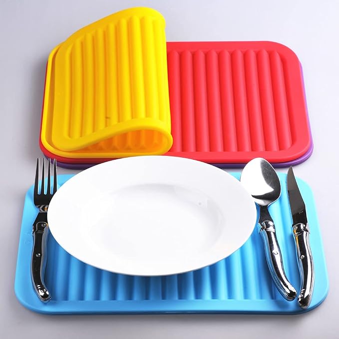 Silicone Trivets Mats for Hot Dishes and Hot Pots & Pans, Hot Pads for Countertops, Tables, Pot Holders, Spoon Rest, Small Drying Mats Set of 2 Color Black
