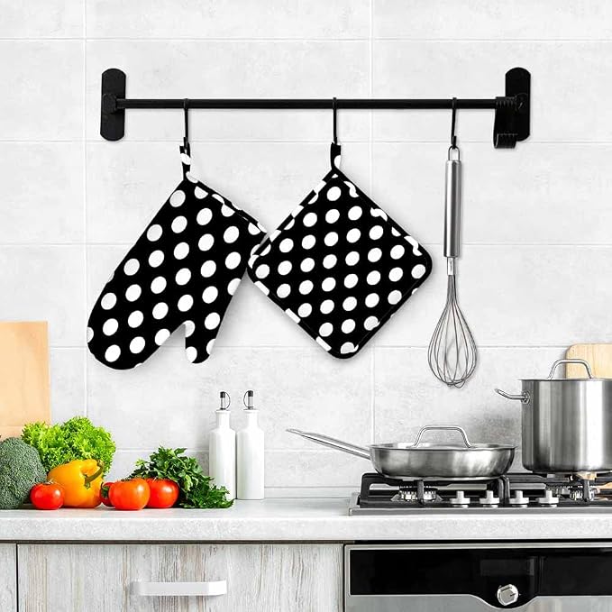 Mxocom Polka Dot Oven Mitt and Pot Holder with Silicone Black White Round Circle Heat Resistant Kitchen for Cooking BBQ Baking Grilling Spring/Summer