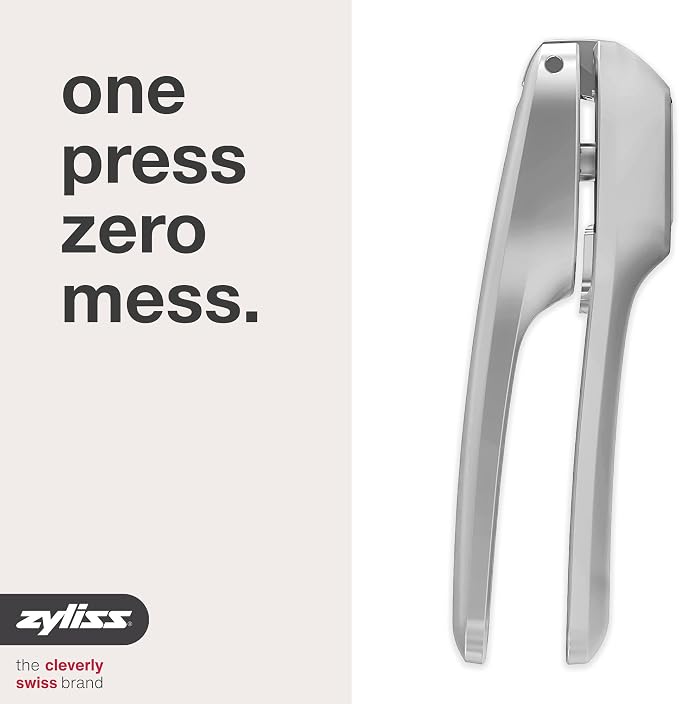 Zyliss Susi 4 Garlic Press - Garlic Crusher for Efficient Mincing - Odor-Free Hands - Large Chamber Made of Durable Stainless Steel - Mess-Free Kitchen Gadget - PFAS-Free Non-Stick Coating - Silver