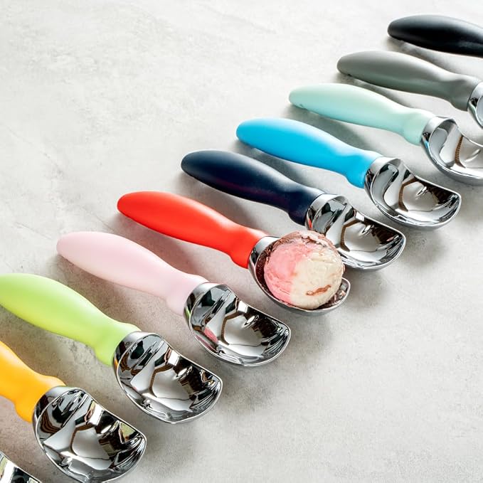 Restaurantware Comfy Grip 7.9 x 2 Inch Kitchen Ice Cream Scoop 1 Heavy-Duty Ice Cream Disher - Ergonomic PP Handle Dishwashable Red Metal Ice Cream Spade With Lid Opener Notch Multi-Use