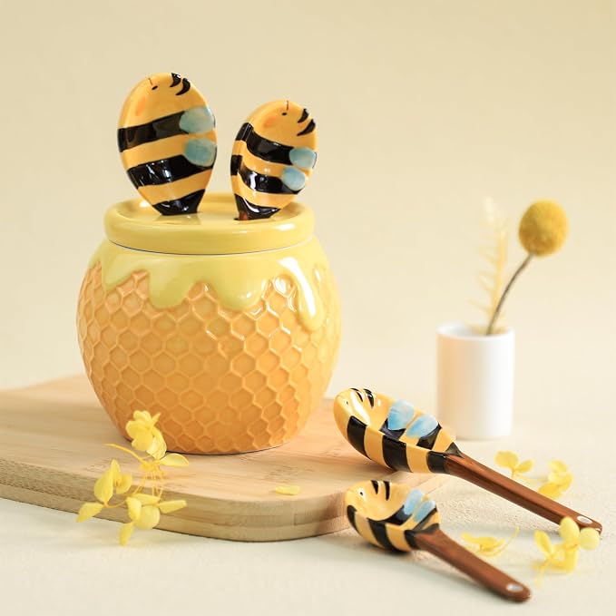 Ceramic Bee and HoneyComb Measuring Spoons Set for Dry or Liquid with Measuring Cup Set, 4 PCS Kitchen Measuring Baking Spoons Cooking Measuring Spoons for Kitchen Baking Tool Utensil Set