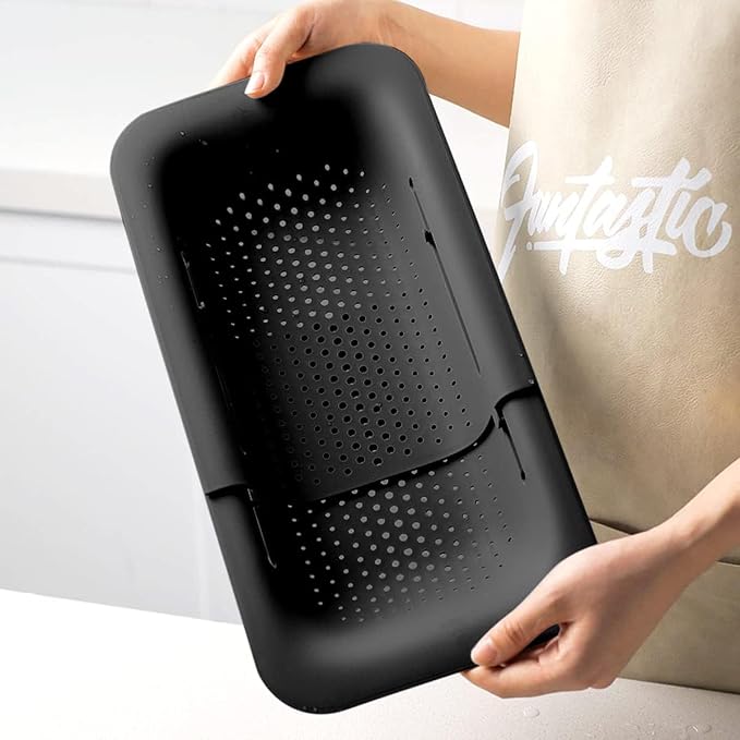 KesaPlan Collapsible Sink Colanders and Strainers Basket Extendable Plastic Fruit Vegetable Strainer Drainer Basket for Kitchen (Length 13.6 inch-18.7 inch) (Black Set of 2)