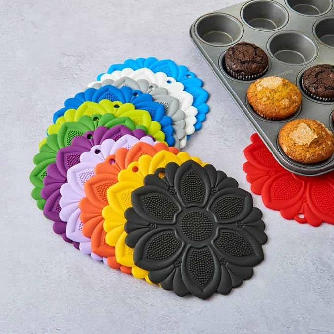 Talisman Designs No-Slip Grip Silicone Hot Pad & Trivet, Surface Protection from Hot Dishes, Up to 500-Degree Heat Resistance, Multipurpose Kitchen Supplies, Blue (Set of 1)