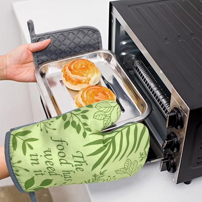 zcyhtqp, The Food has Weed in It, Funny Silicone Non-Slip Oven Mitts and Pot Holders Sets of 2, Kitchen Gift for Men Women, Bake Lover Gift, Housewife Baking Cooking Gifts