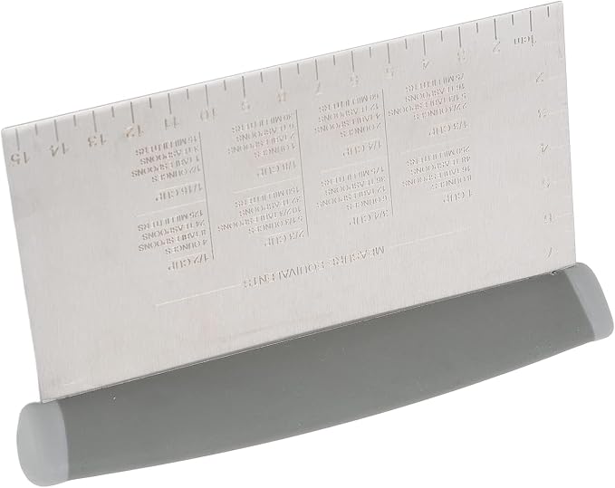 Stainless Steel Dough Scraper, Metal Griddle Chopper Grey Benchs Scraper Knife with Measuring Scale and Cover for Baking
