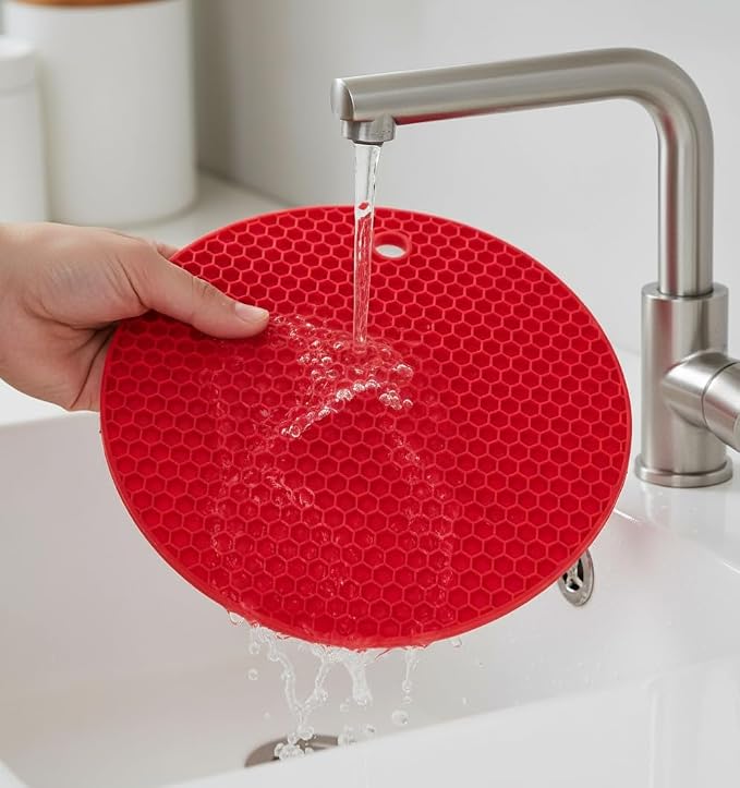 6-Pack Silicone Trivet Mats, Heat Resistant Hot Pads, Dishwasher Safe Kitchen Mats, BPA-Free Pot Holders for Table, Countertop, Stove, Honeycomb Design (Red, 7“ Round)