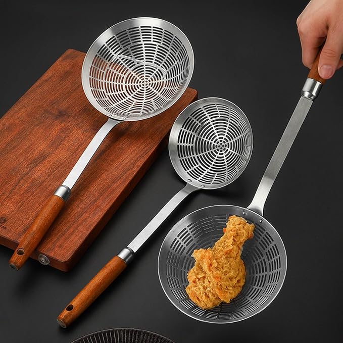 Large Bowl Slotted Spoon Comfortable Grip Handle Skimmer Ladles for Draining and Cooking Metal Kitchen Utensils Tool Restaurant Tool