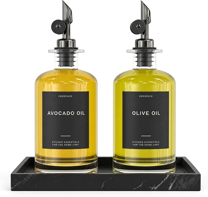 Verspace - Clear Glass Olive Oil Dispenser Bottles For Kitchen With Silicone Tray - 2 Pack - 17oz Includes 40 Labels, Soy Sauce Dispenser, Coffee Syrup Dispenser, Olive Oil Bottles