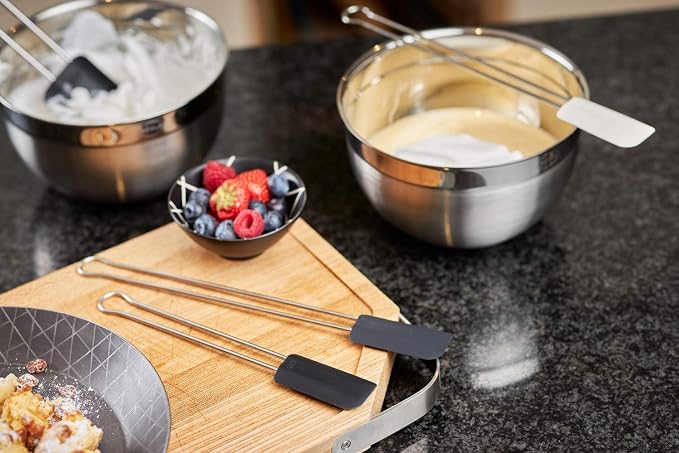 Rosle Stainless Steel & Silicone Flexible Spatula, 10.25-Inch, Black