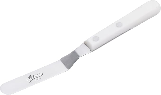Ateco 1335 Offset Spatula with 4.5-Inch Stainless Steel Blade, Plastic Handle, Dishwasher Safe