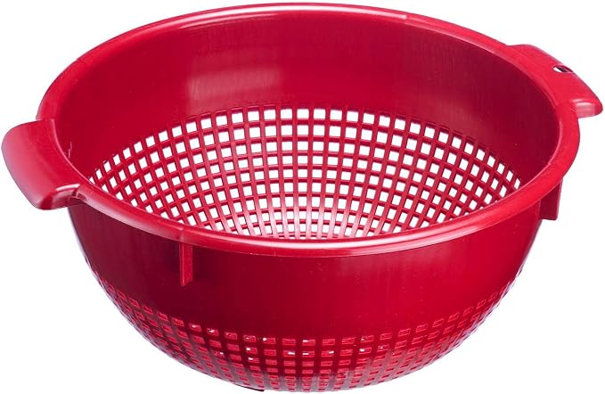 Westmark 2126221R Colander/Strainer with Recessed Handles and Attached Snaps, Plastic, Red