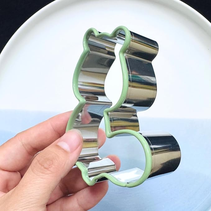 LUBTOSMN 7 Piece Forest Animal Cookie Cutters Set with Silicone Protective Rim, Stainless Steel Woodland Cookie Cutters for Cookies, Fondant, Sandwiches, Biscuits, Pancakes and Forest Party Baking