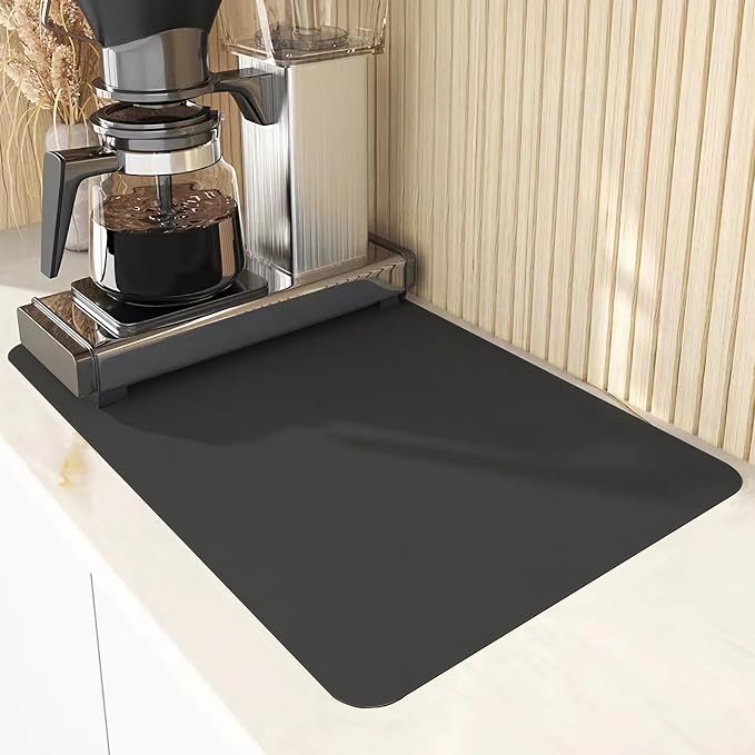 Silicone Placemats, Food-Grade Non-Slip Waterproof, Dining, Stain Resistant, Countertop Protector, Kitchen Counter Mat, Heat Resistant, Baking mat Dishwasher Safe (Black, 1)