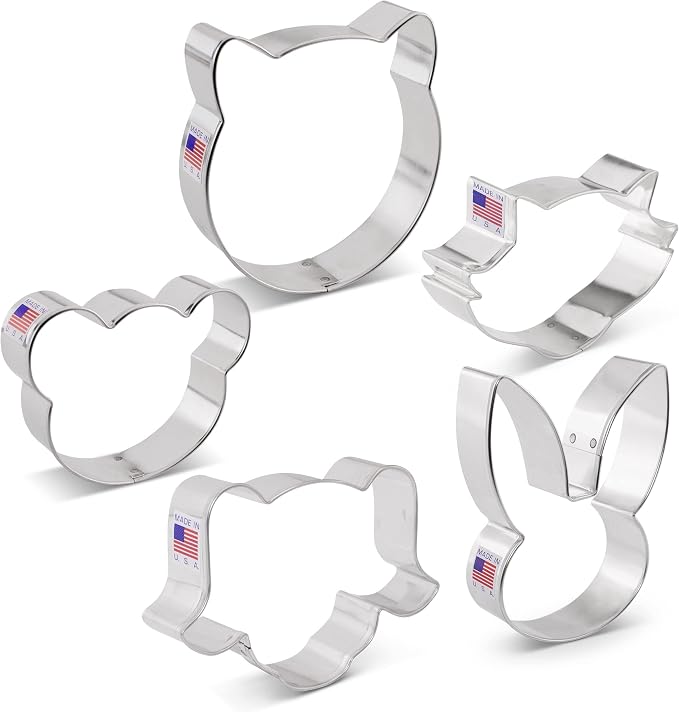 Ann Clark Animal Faces Cookie Cutters 5-Pc. Set (Cat, Dog, Bear, Raccoon/Fox, Bunny) Made in USA