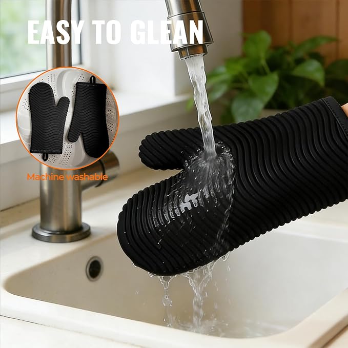 YUTAT Silicone Oven Mitts,Heat Resistant 2PCS Oven Mitts with Soft Polyester Filling,Kitchen Potholder Set - Perfect for BBQ, Baking and Cooking,Black