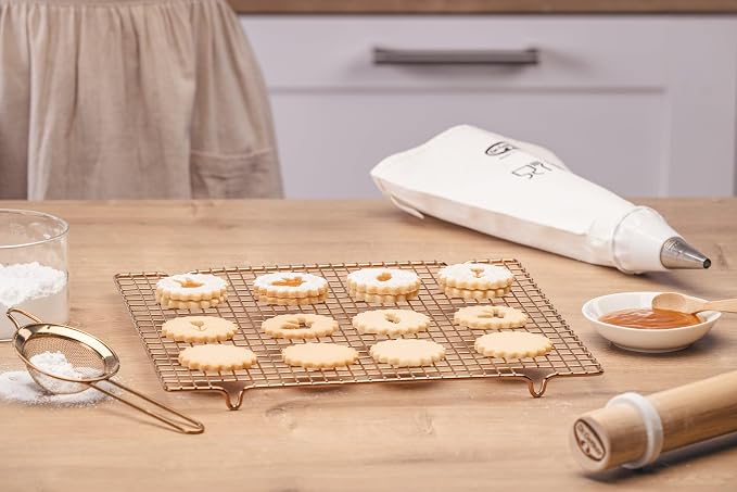 Dr. Oetker Stainless Steel Vintage Easter Manufacture Cooling Rack - Copper PVD Coating 30 x 30 cm for Cakes, Breads and Pastries, Stable Stand