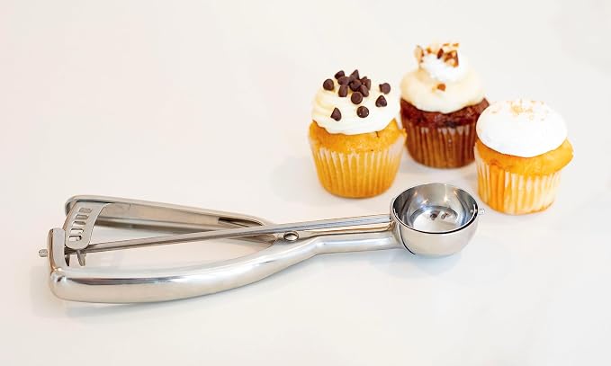 Jenaluca Medium Cookie Scoop, 18/8 Stainless Steel, 1.5 Tbsp, Size #50 | Disher for 2.5-inch cookies & mini cupcake batter. Squeeze release handle. Right and left handed use. Dishwasher safe.