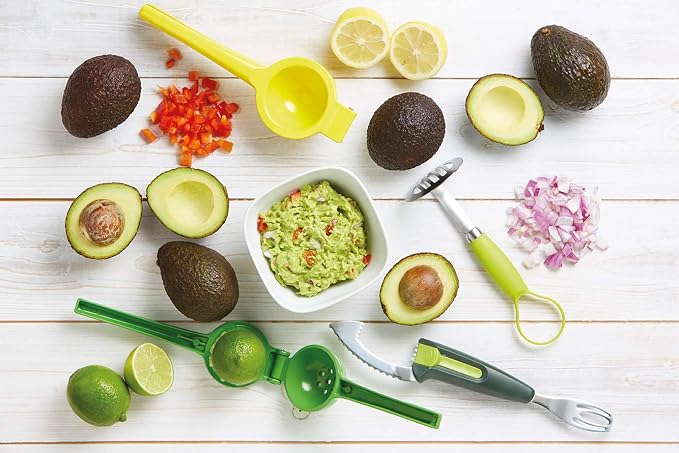 KitchenCraft Healthy Eating Handheld Lime Squeezer, Manual Citrus Juicer for Cooking Baking & Cocktail Making, 20 x 6.3cm, Green