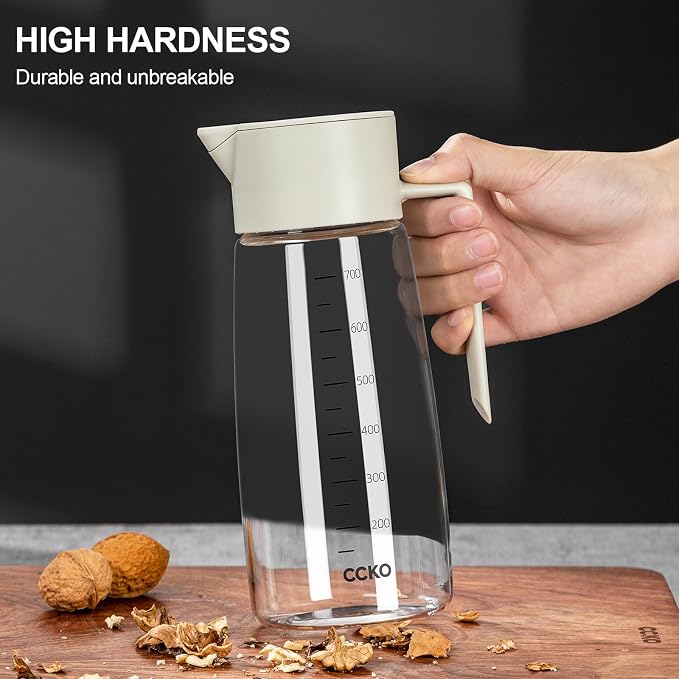 Olive Oil Dispenser Bottle for Kitchen with Leakproof and Dust Cover, Auto-Open & Close Glass Olive Oil Bottle with Non-Slip Bottom 600ml Cooking Oil and Vinegar Cruet Dispenser (Off-White)