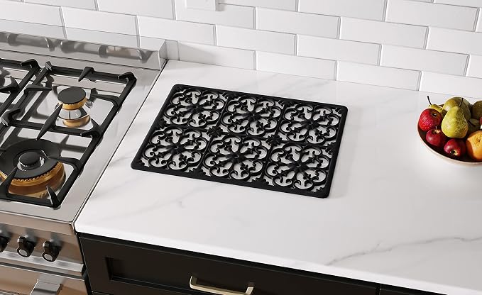 GASARÉ, Extra Large, Thick, Silicone Trivet for Hot Dishes, Pots, and Pans, Heat Resistant Mat for Countertop, Hot Pad for Kitchen, Easy to Clean, 16 x 12 x 3/8 Inches, Black