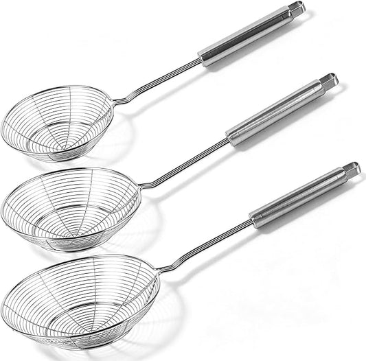 3Pcs Spider Strainer Skimmer, Stainless Steel Wire Strainer Ladle for Cooking and Frying, Kitchen Utensils Pasta Strainer Spoon, 5.4 Inch + 6.1 Inch + 7 Inch
