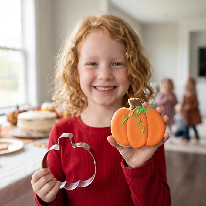 Ann Clark Jack-O-Lantern Pumpkin Cookie Cutter, Large 4” Made in USA | Celebrate Autumn, Halloween, and Harvest time, Perfect Size and Shape, from America's Largest Cookie Cutter Maker