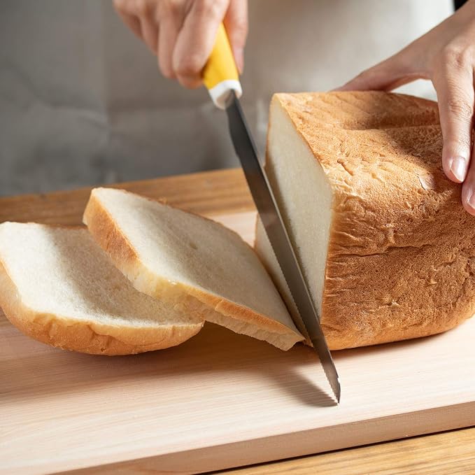 Suncraft HE-2101 Bread Knife, Smooth Bread Knife, Cleans Fresh Bread and Hard Bread, Loved by Professionals, Made in Japan