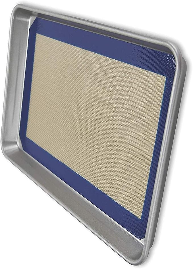 USA Pan Bakeware Nonstick Half Sheet Pan and Silicone Mat Set, 1 EA
