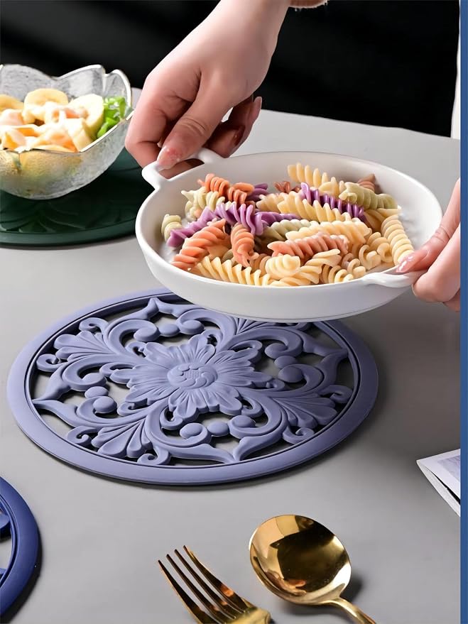 Purple Silicone Trivets for Hot Dishes, Pots & Pans, Round Hot Pads for Kitchen, Silicone Trivet mat for Table Tops, Silicon Pot Holder for Countertops, Heat Resistant Mat Set 3
