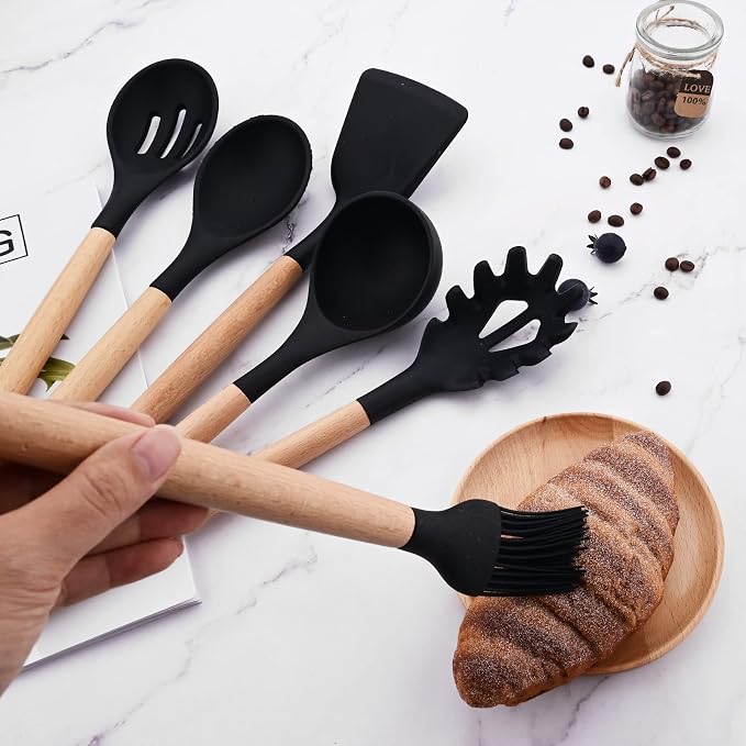 1pcs Black Silicone Wok Spatula Turner,Heat Resistant Nonstick Rubber Spatula Silicone Stir Fry Turner for Flipping Eggs, Pancake, Burgers.